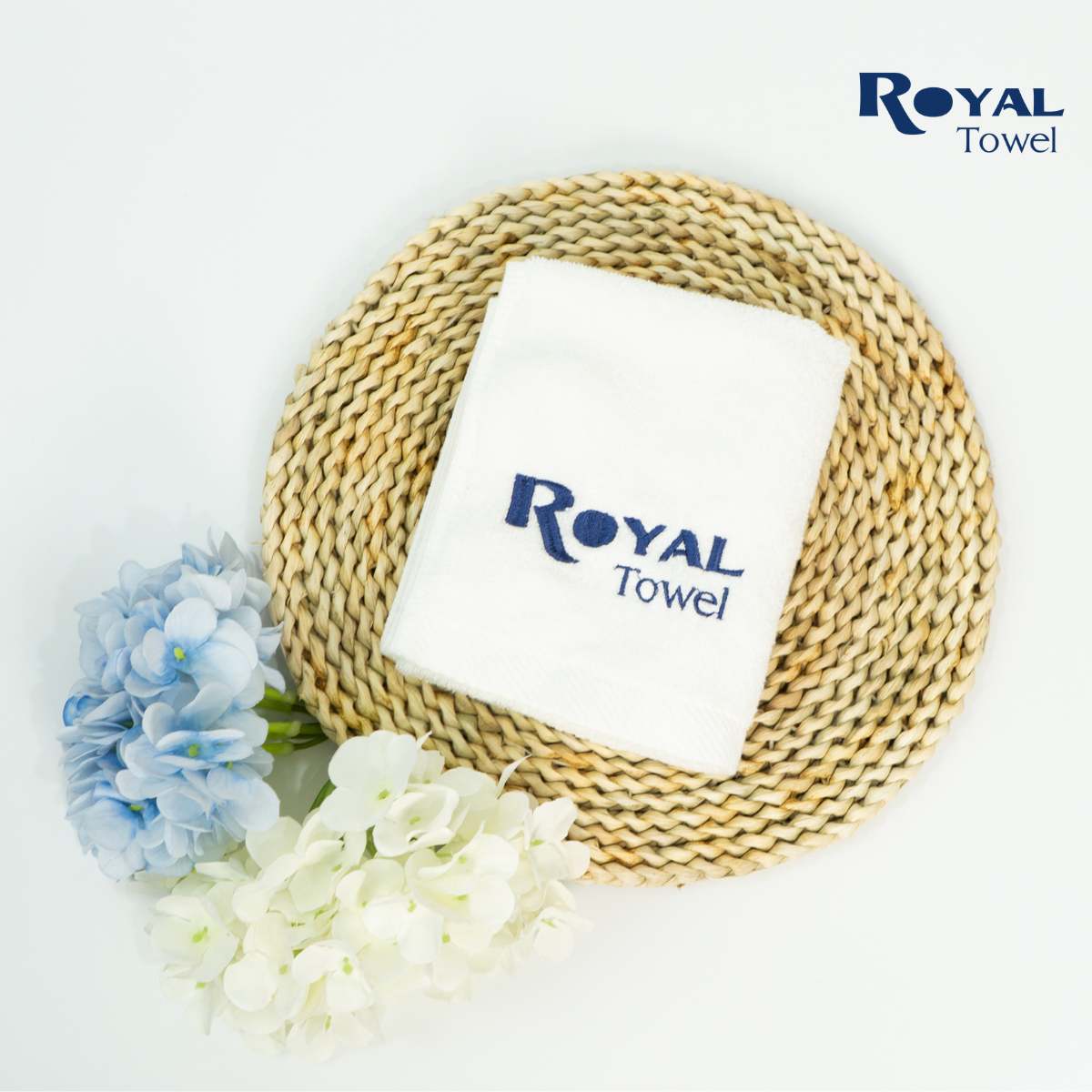 Khăn thêu logo Royaltowel